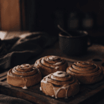 Rollos de Canela con Pan de Plátano