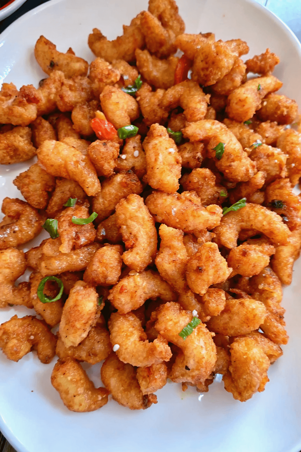 Camarones empanizados estilo pescadilla.
