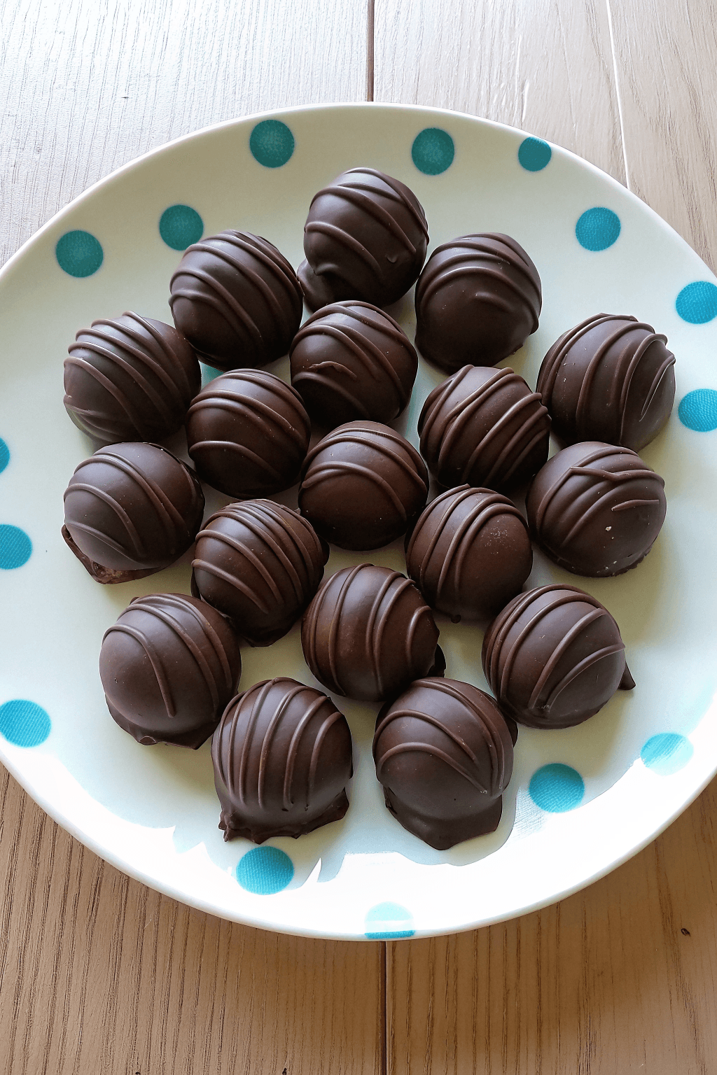 Trufas Crujientes de Chocolate y Avellanas