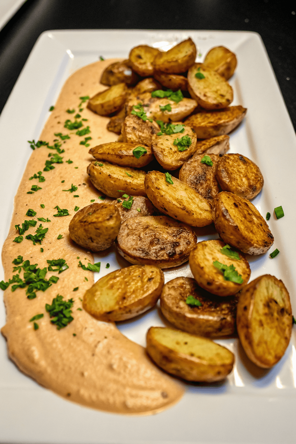 Patatas Bravas con Alioli