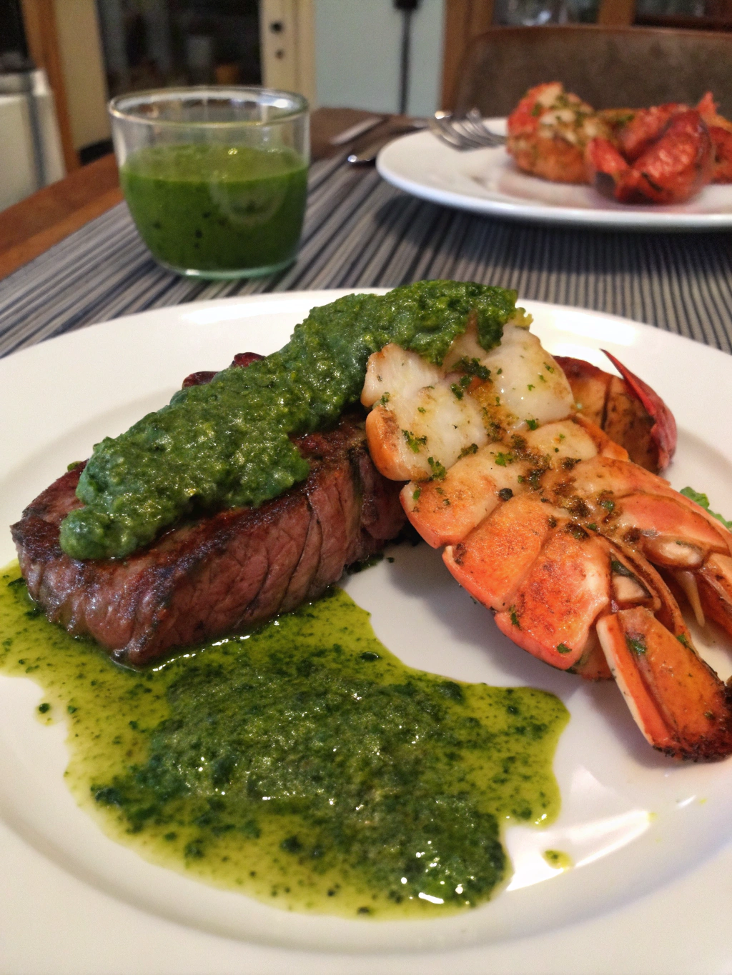 Surf and turf con chimichurri